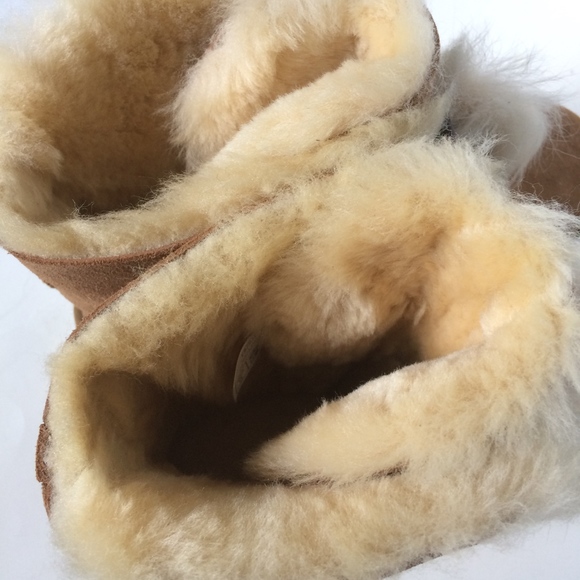 NIB ! UGG AUSTRALIA GITA BOOT - Picture 6 of 8